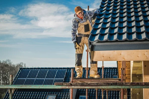 image-roofer-2 image-roofer-2